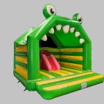 kikker krokodil springkussen natuur glijbaan getup verhuur joure friesland heerenveen sneek verhuren huren