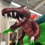 dino-dinosaurus-dubbele-glijbaan-dak-springkussen-jurassic-park-speelbos-groot-huren-verhuur-getup-joure-sneek-lemmer-heerenveen-friesland