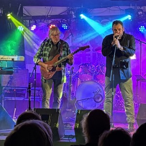 geluid-licht-band-feestband-coverband-rockband-boeken-inhuren-bandje-getup-heerenveen-wolvega-sneek-muziek-avond-drachten-festival-muziek