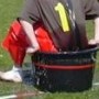 sponsbroeken kakbroeken waterpret parcours wedstrijd spons emmers zeskamp meerkamp teams competitie huren verhuur getup joure lemmer sneek heerenveen friesland