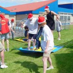 vliegende hollander zeskamp meerkamp teambuilding competitie wedstrijd familiedagen buurtfeesten getup huren verhuur joure scharsterbrug lemmer makkum drachten heerenveen wolvega friesland sneek bolsward wommels grou akkrum workum franeker leeuwarden